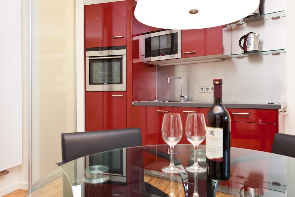 Buroma-apart Suites