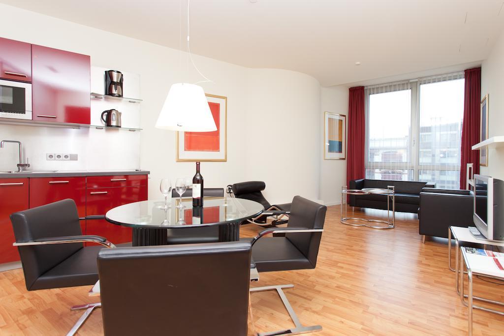 Buroma-apart Suites 4* Berlino